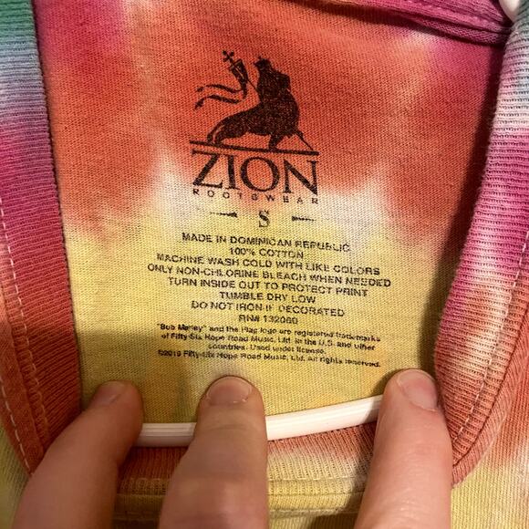 Small Zion Bob Marley Tie Dye Shirt Yellow Red Green Short Sleeve Graphic Tee - Picture 3 of 6